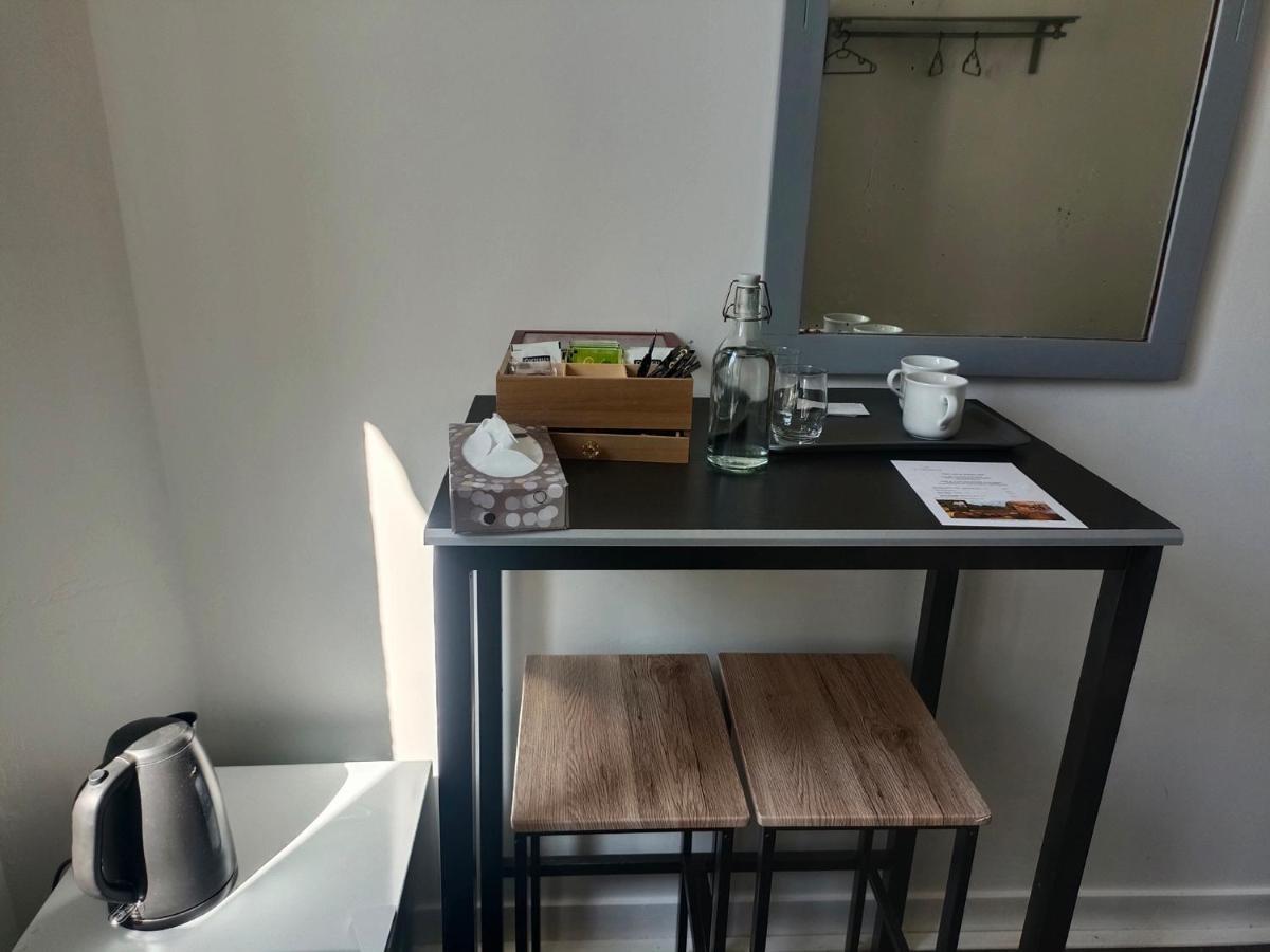 Le Magnolia, Chambre D'Hote Au Calme Saumur Bagian luar foto